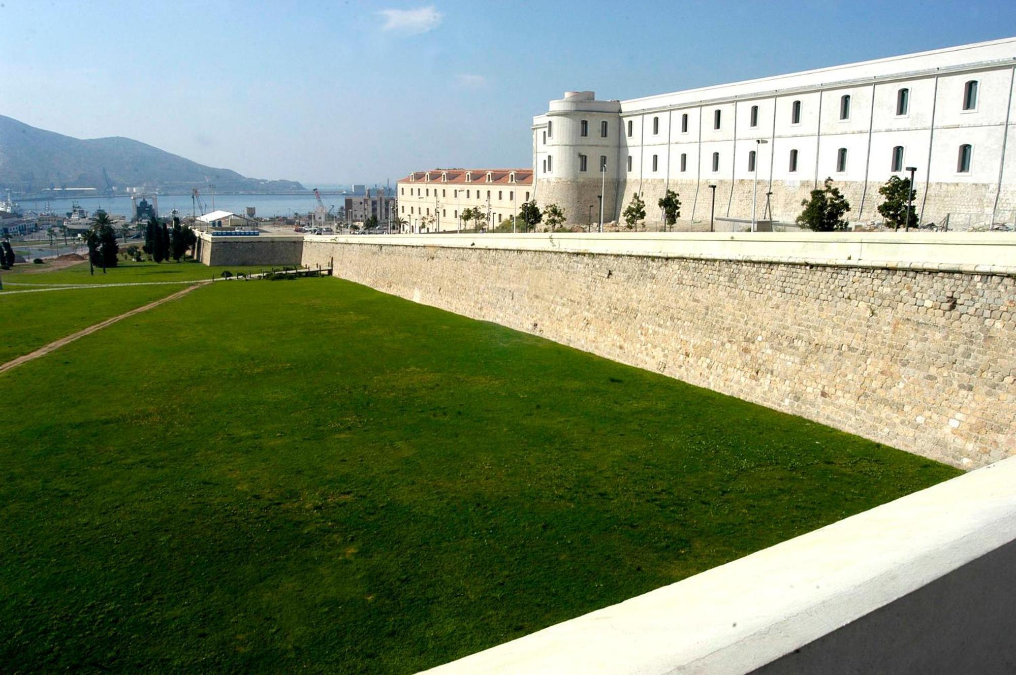 Apartamentos Nuevo Edificio Alba Cartagena Centro Parking Exteriör bild